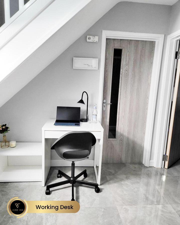 Nr Birmingham City Centre, 5 Bed, Luxe Inn Zewnętrze zdjęcie